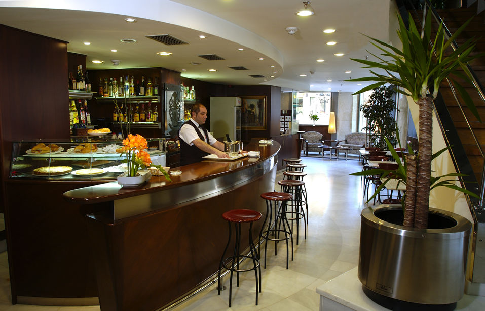 Hotel Suizo Barcelona Restaurant photo